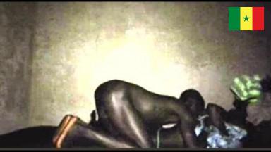 Kattenteh a keur massar, le chauffeur de clando Biram faye et sa copine une vendeuse de thiéré